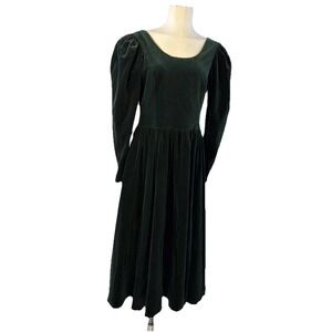 Vintage Laura  Ashley's Velvet Forest Green Prairie Victorian Maxi Dress 12